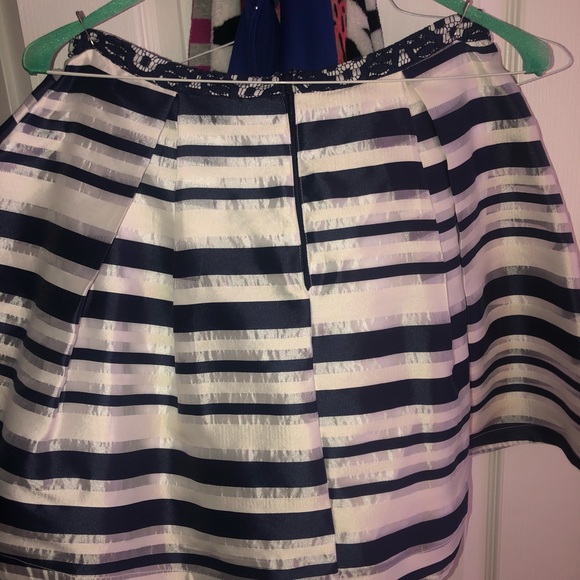 Striped skirt - Picture 2 of 2